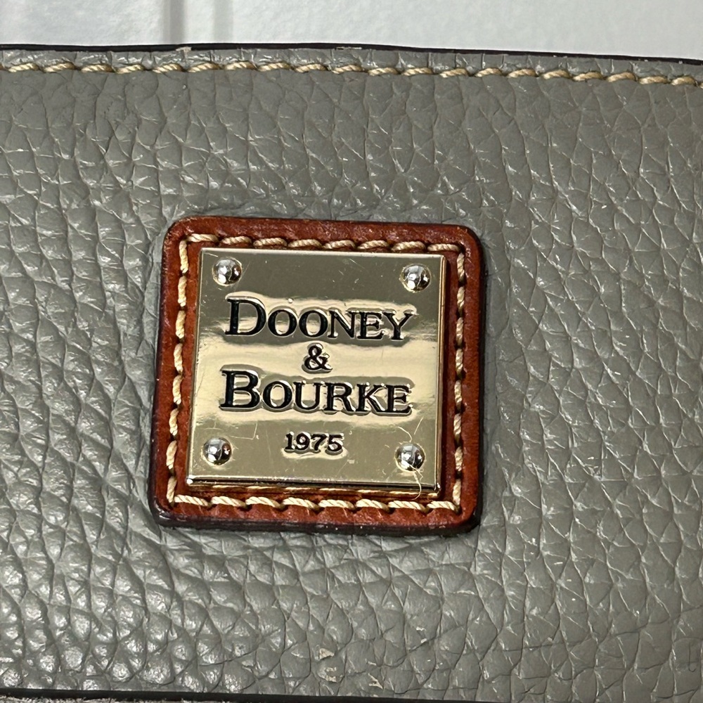 Dooney & Bourke pebble grain leather Lexington - Picture 11 of 11